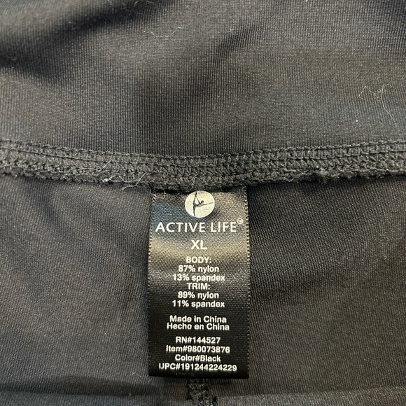 Active Life Cropped Leggings - Picture 7 of 7